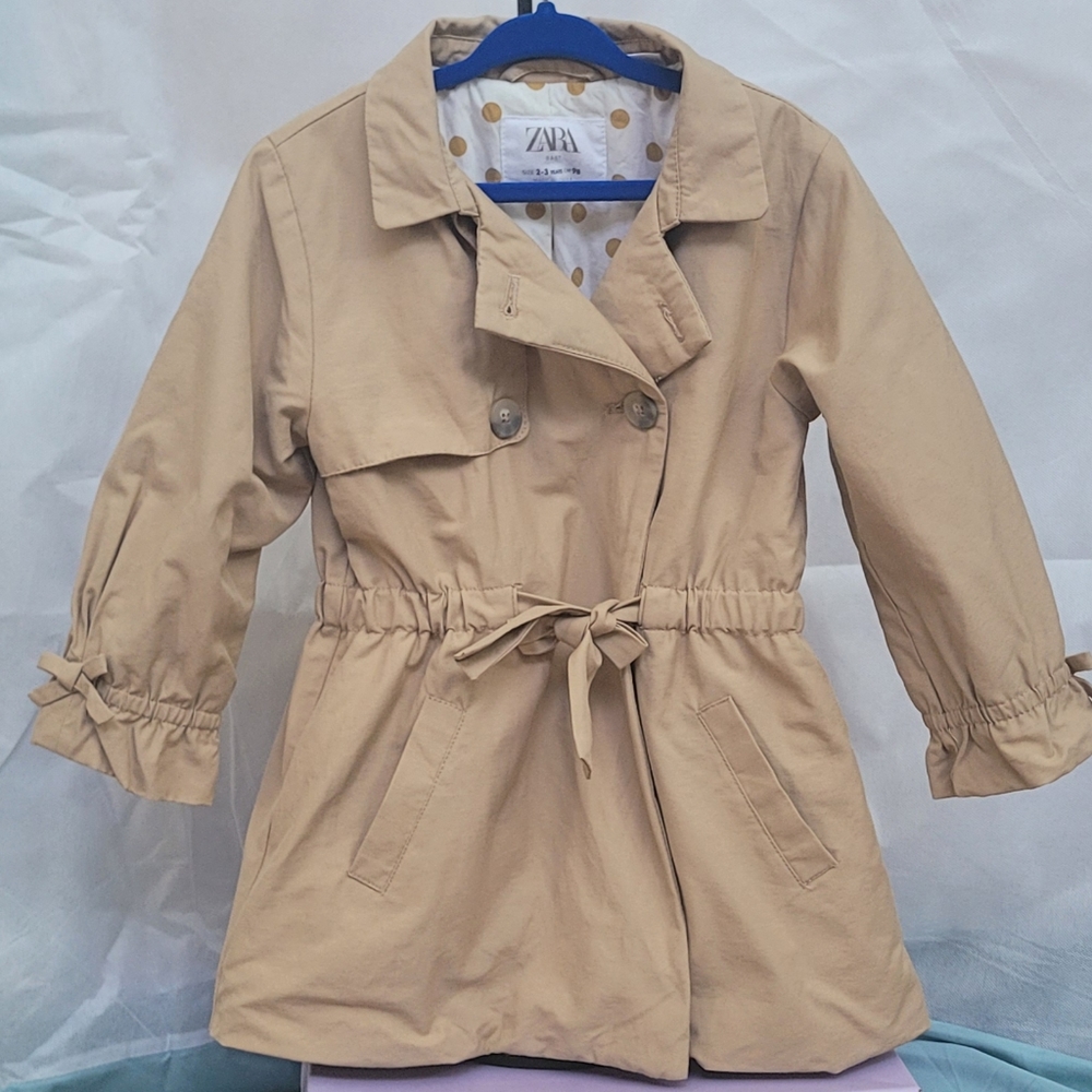 ZARA Baby Girls Trench Coat Size 2-3 Years Old.